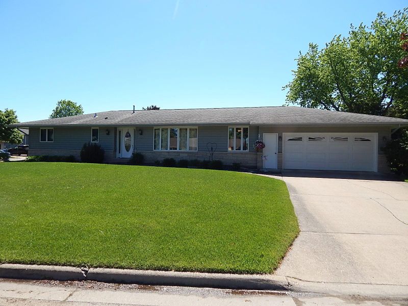 770 52nd Ave, Winona, MN 55987