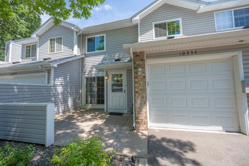 10954 Hanson Blvd NW, Coon Rapids, MN 55433