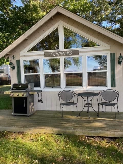1222 E Lake St, Osakis, MN 56360