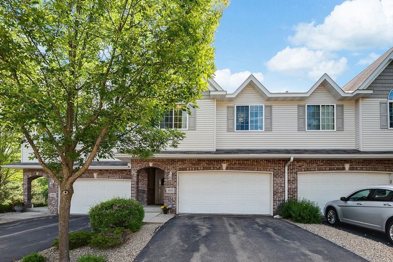 3895 Raspberry Ridge Rd NW, Prior Lake, MN 55372