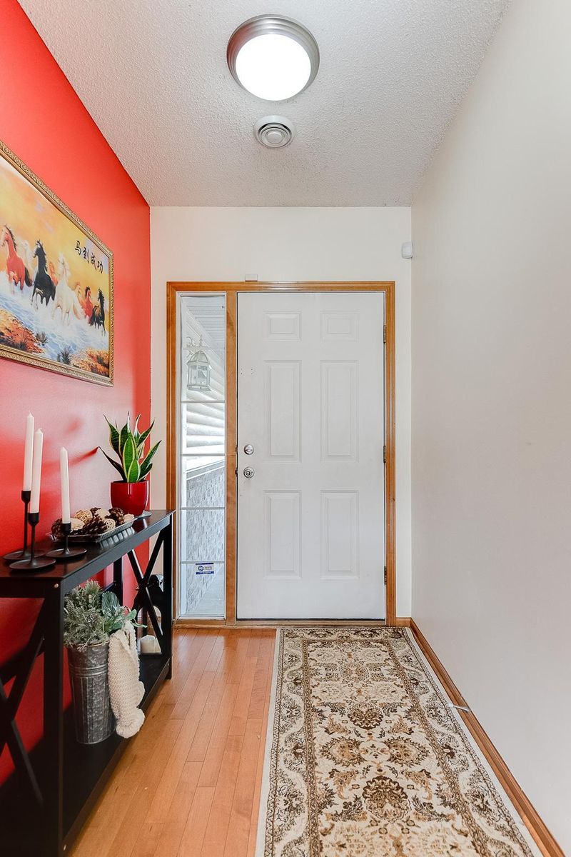 3895 Raspberry Ridge Rd NW, Prior Lake, MN 55372