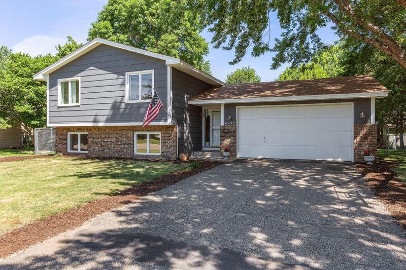 6093 162nd St W, Rosemount, MN 55068
