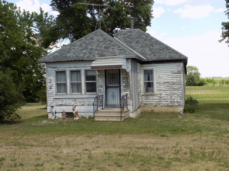 48685 105th St, Amboy, MN 56010
