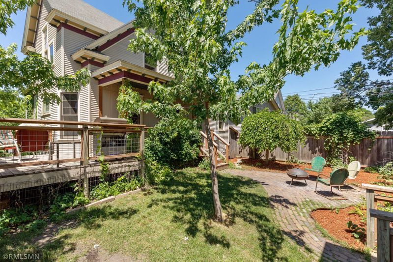 3041 Central Ave NE, Minneapolis, MN 55418