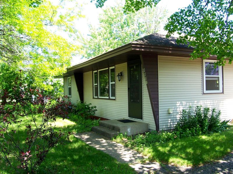 8801 Grenadier Ave S, Cottage Grove, MN 55016