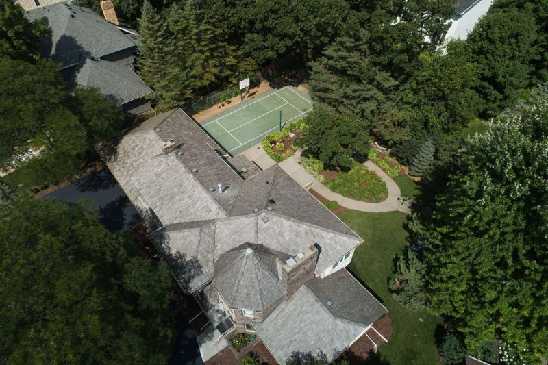 7409 Gleason Rd, Edina, MN 55439