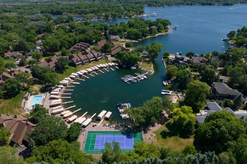 6576 Harbor Beach NE, Prior Lake, MN 55372