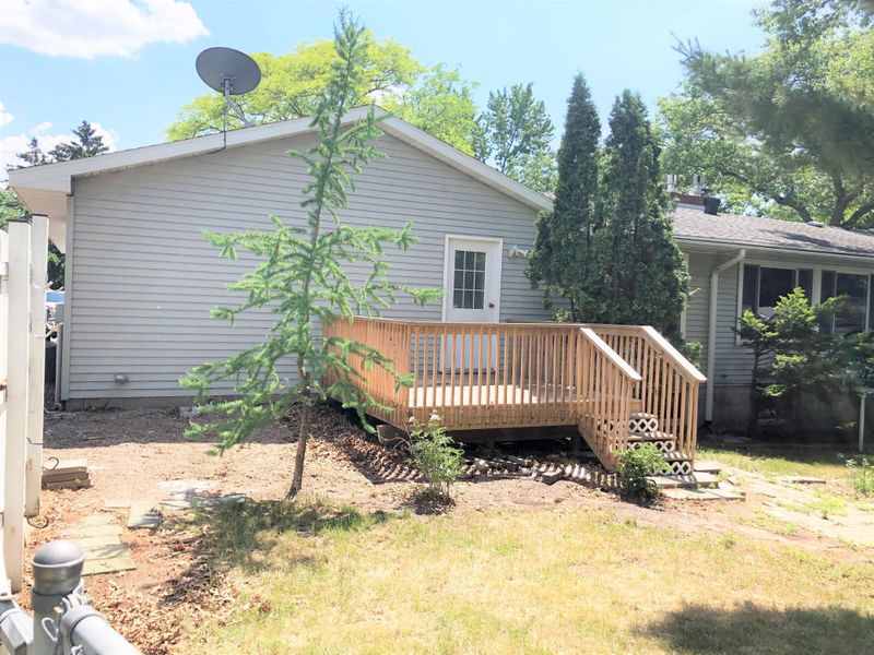 501 1st St N, Sartell, MN 56377