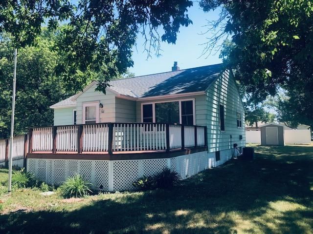 106 School St, Belgrade, MN 56312