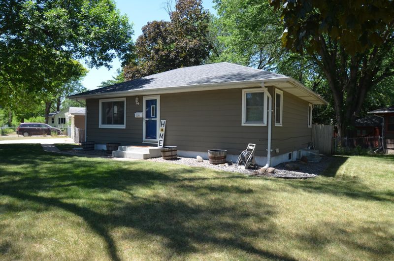 5205 Florida Ave N, Crystal, MN 55428