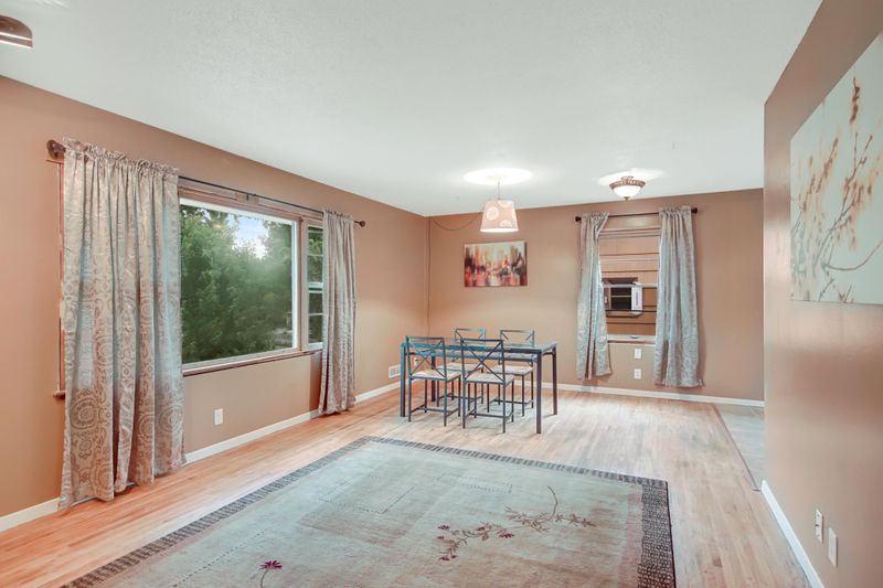 8691 Hallmark Ave S, Cottage Grove, MN 55016