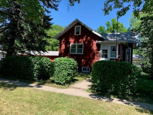 423 8th St SW, Willmar, MN 56201