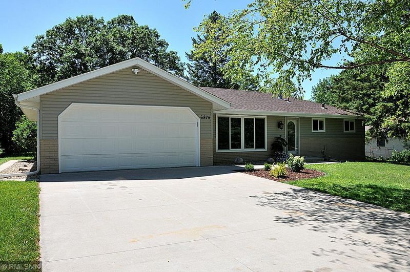 6875 Berkshire Ln N, Maple Grove, MN 55311