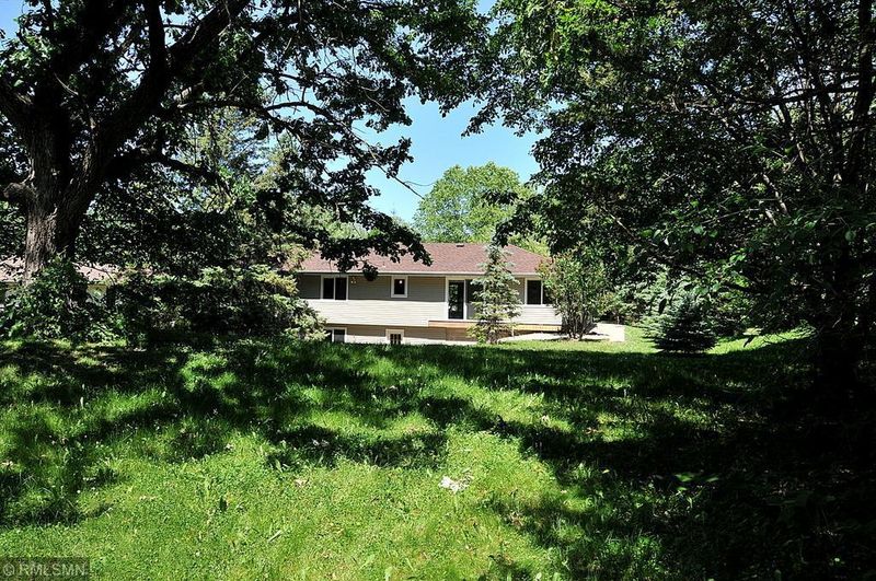 6875 Berkshire Ln N, Maple Grove, MN 55311