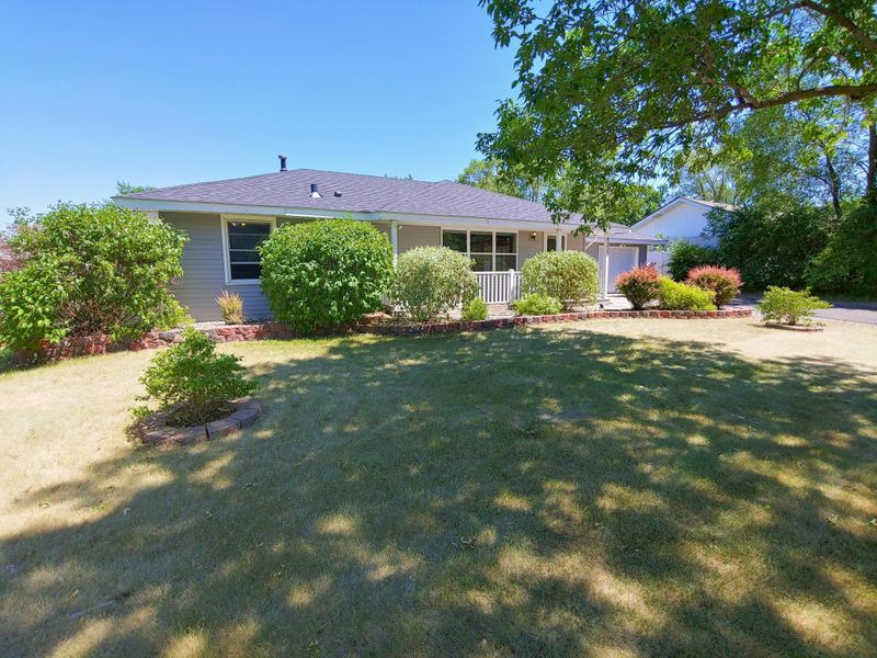 8223 Granada Ave S, Cottage Grove, MN 55016