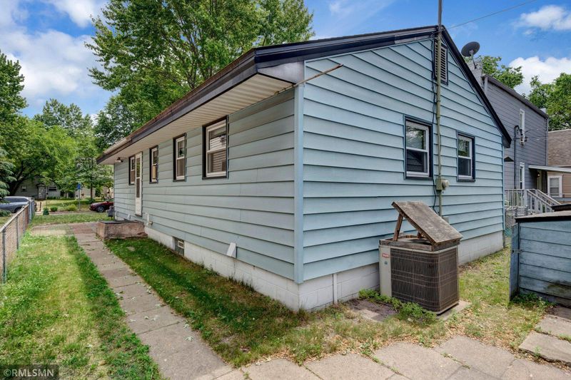 4623 Colfax Ave N, Minneapolis, MN 55412