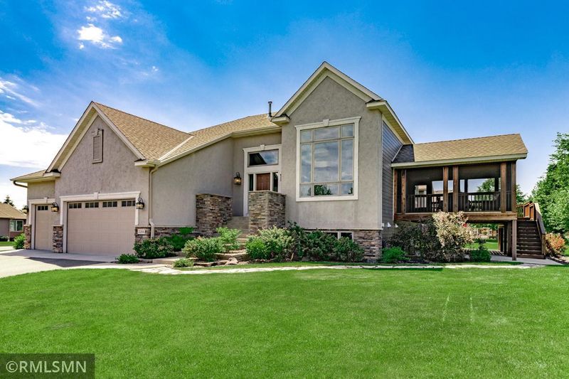 2284 Lacasse Ct, Lino Lakes, MN 55038