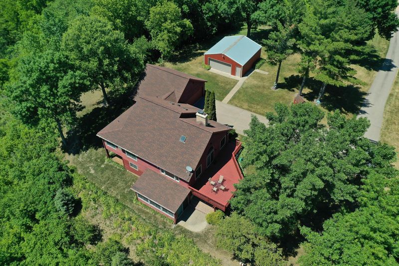 3725 E 260th St, Webster, MN 55088