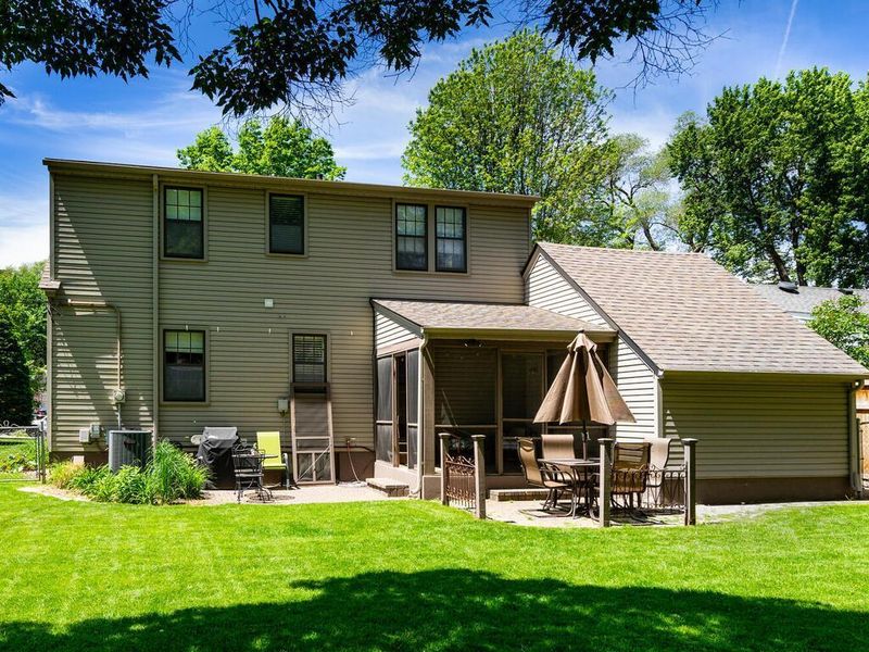 3955 Dakota Ave S, Saint Louis Park, MN 55416