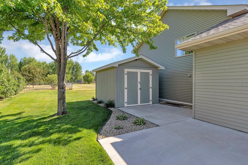 12955 Carole Dr, Becker, MN 55308
