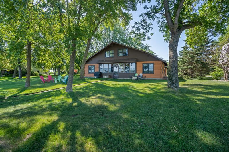 14316 Indian Beach Rd, Spicer, MN 56288