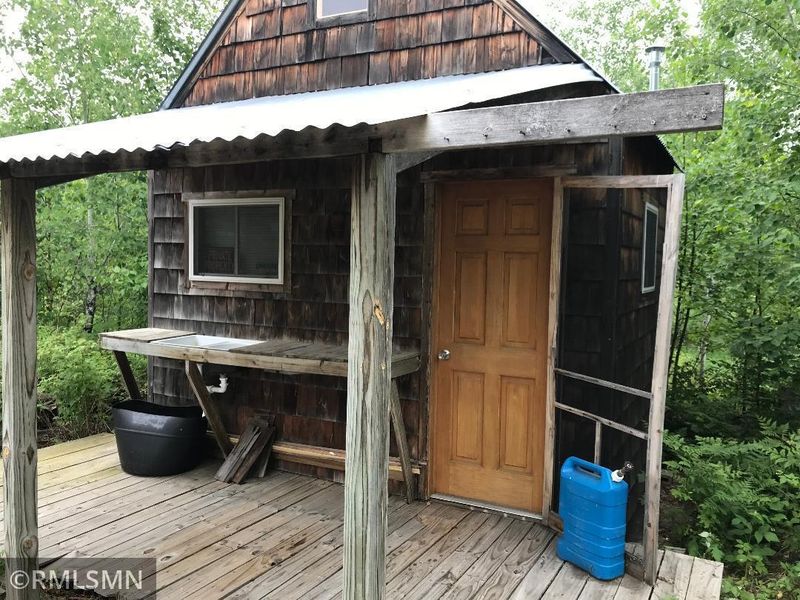 9284 S Peterson Rd S, Foxboro, WI 54836
