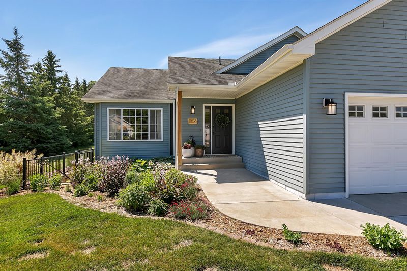 1806 37th St S, Saint Cloud, MN 56301