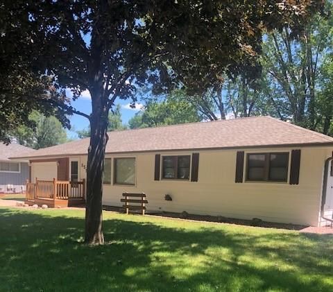 1553 Birchwood Dr, Red Wing, MN 55066