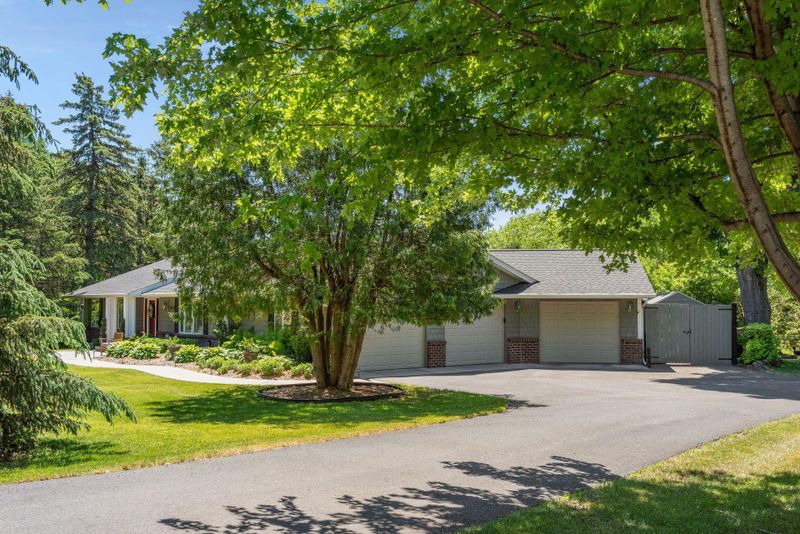 14849 Cherry Ln, Minnetonka, MN 55345