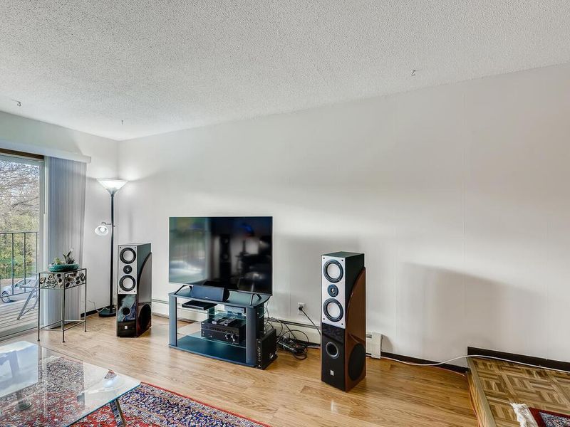 8045 Xerxes Ave S #204, Bloomington, MN 55431
