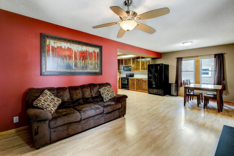460 Hazel Ave E, Kimball, MN 55353