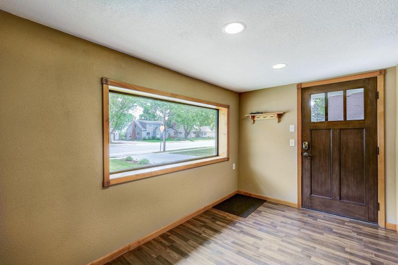 460 Hazel Ave E, Kimball, MN 55353