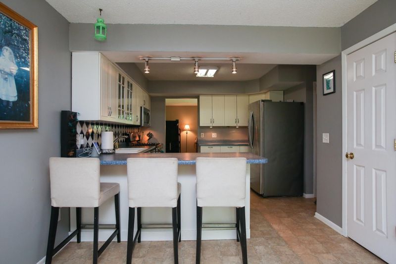 1301 Independence Ave N, Golden Valley, MN 55427