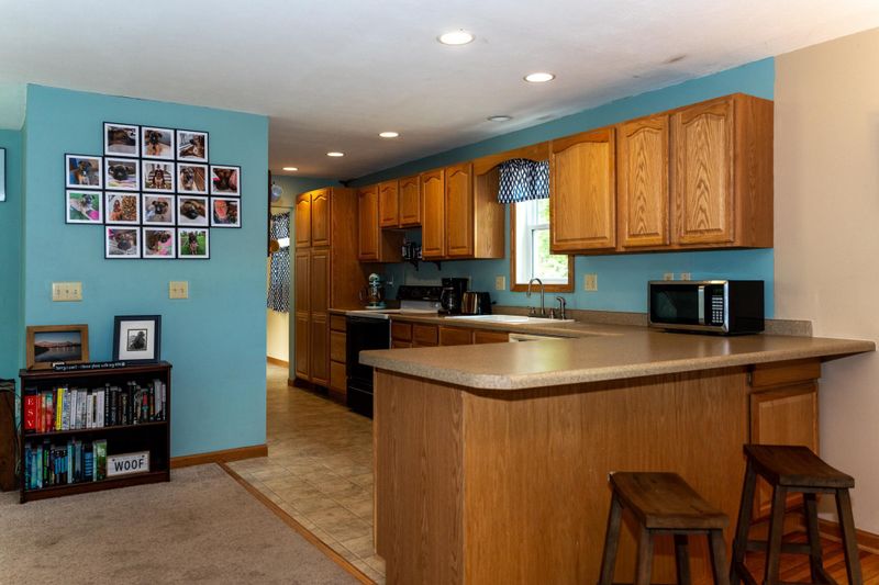 205 Lorrain St, Milroy, MN 56263