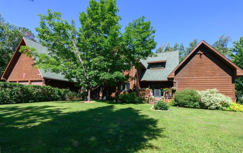 7221 Reinertsen Dr, Britt, MN 55710