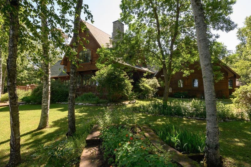 7221 Reinertsen Dr, Britt, MN 55710