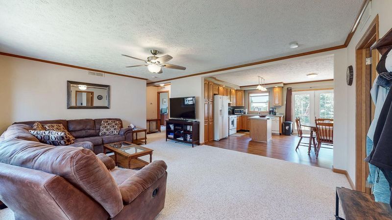 1303 7th Ave SE, Kasson, MN 55944