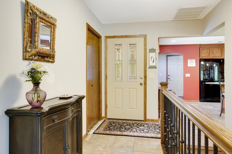 10507 Rich Rd, Bloomington, MN 55437