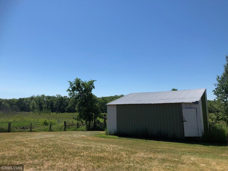 28686 Bear Rd, Cushing, MN 56443