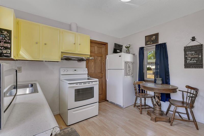 930 37th Ave N, Saint Cloud, MN 56303