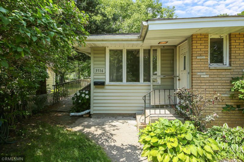 3516 Spain Pl, Minneapolis, MN 55418