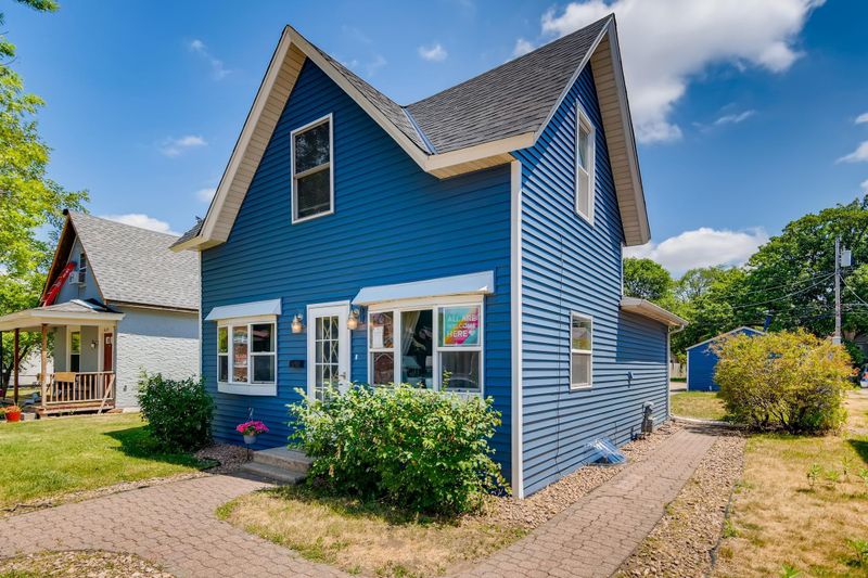 613 2nd Ave S, South Saint Paul, MN 55075