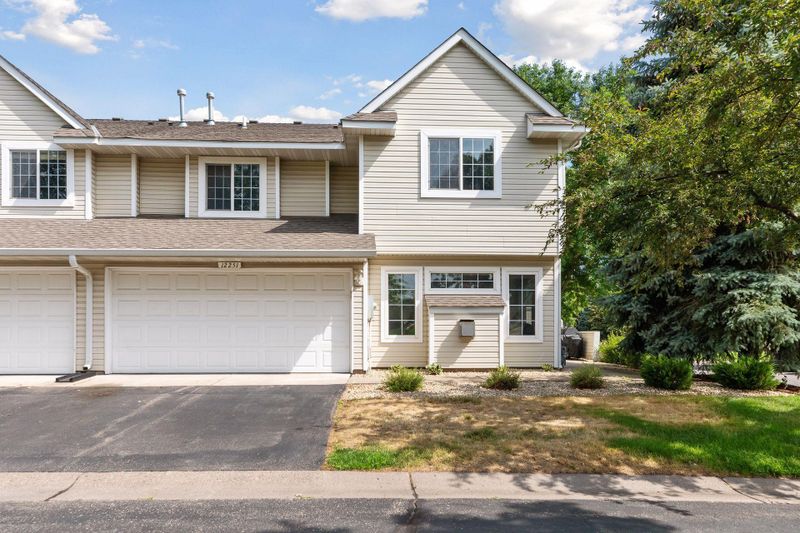12251 Zealand Ave N, Champlin, MN 55316