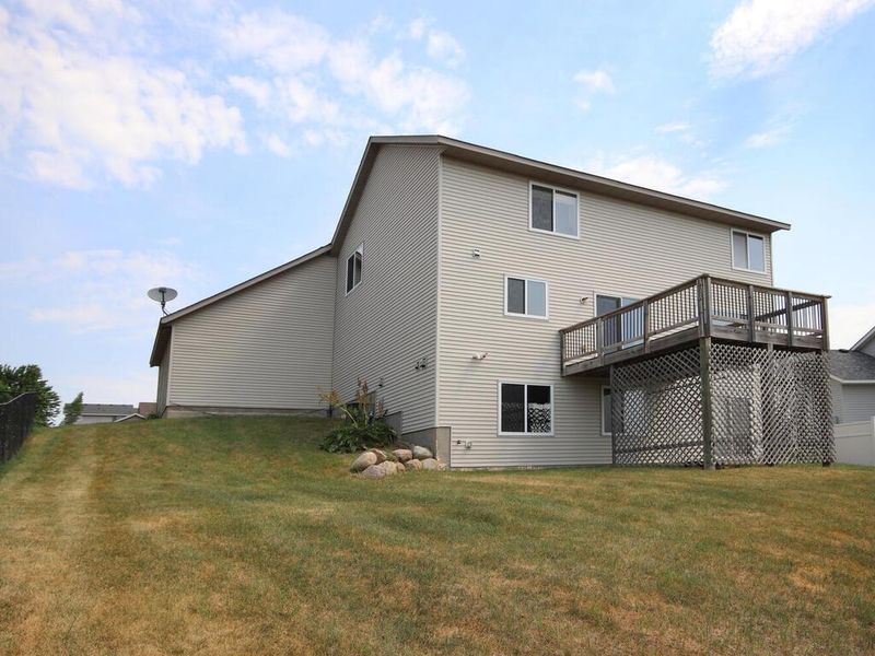 845 Florida St SW, Lonsdale, MN 55046