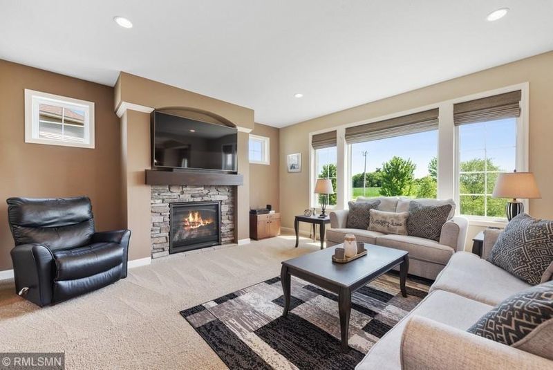 2233 Silver Leaf Trl, Cologne, MN 55322