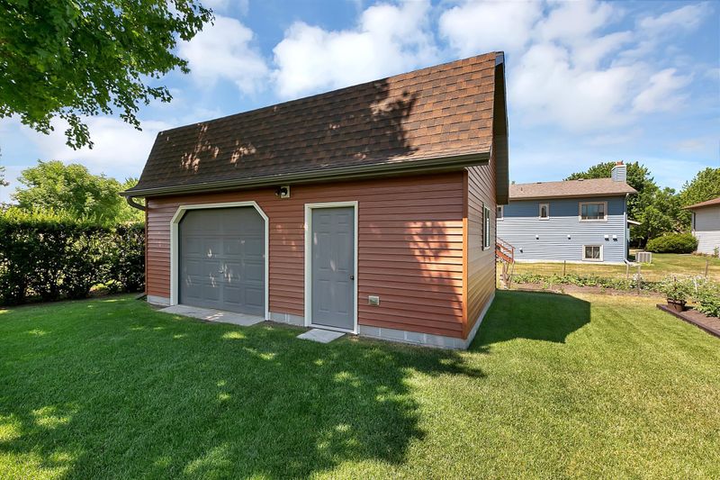 1705 Polaris Ct, Saint Cloud, MN 56303