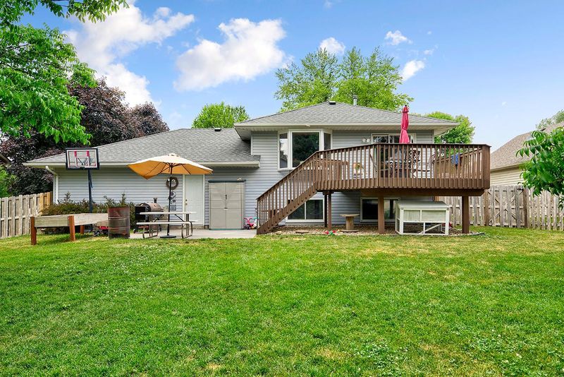 1109 3rd St SE, Faribault, MN 55021