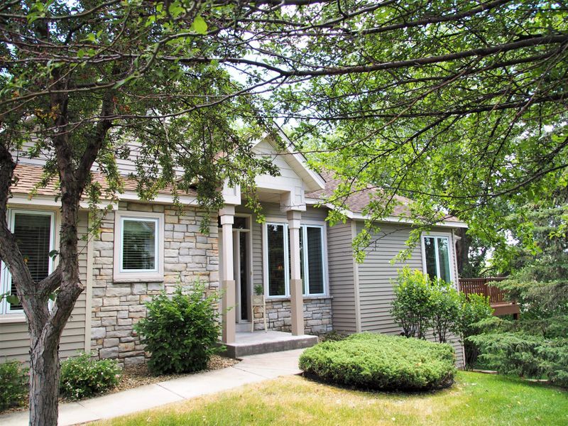 10785 57th Ave N, Plymouth, MN 55442