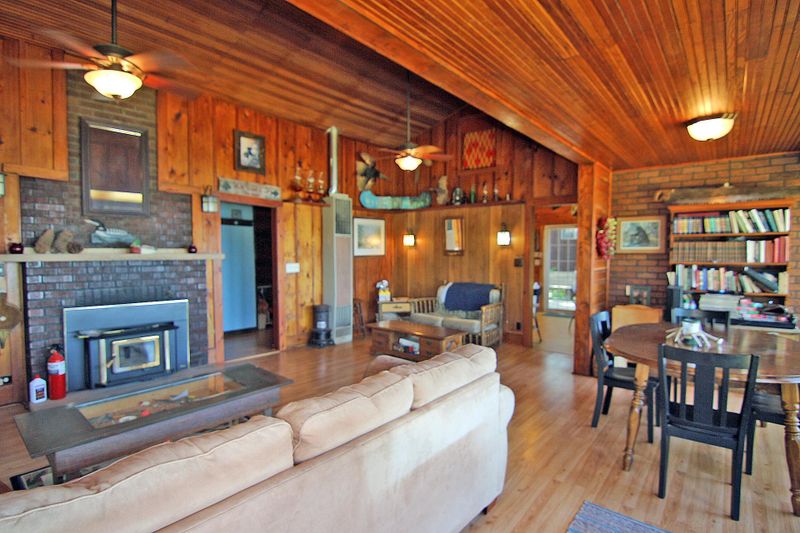 6949 W Wolfe Point Rd, Stone Lake, WI 54876