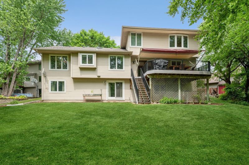 4533 River Crossing Ct, Savage, MN 55378
